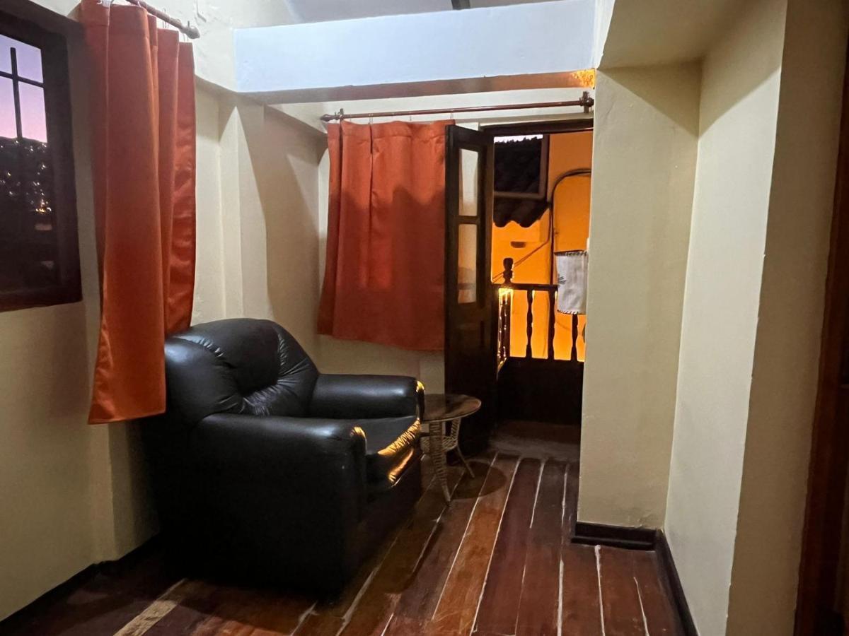 Hostal Andenes De Alabado Otel Cusco Dış mekan fotoğraf